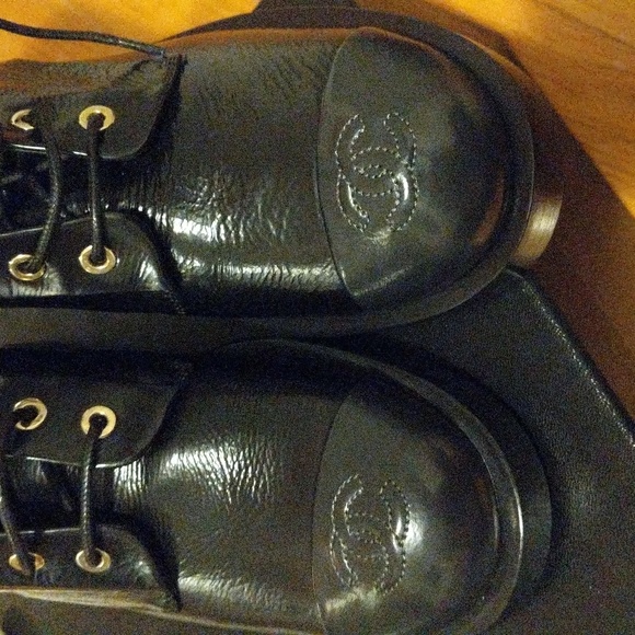 Chanel lace ups boot - Picture 3 of 16